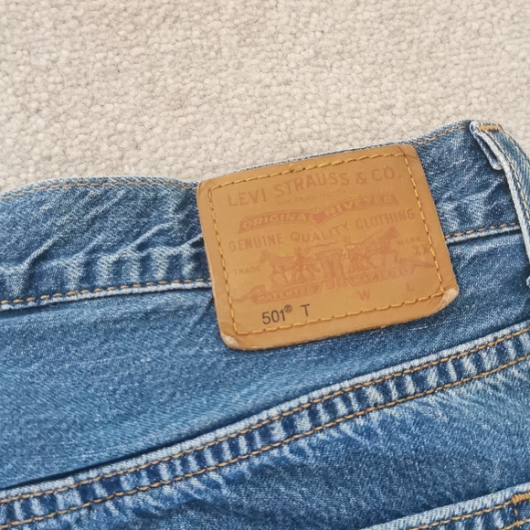 Levi's 501 Wedgie Jeans - Picture 3 of 5